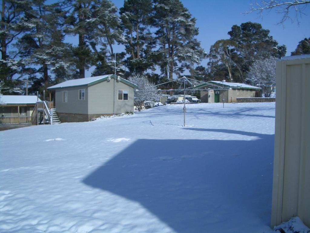 Rainbow Pines Tourist Caravan Park Adaminaby Esterno foto