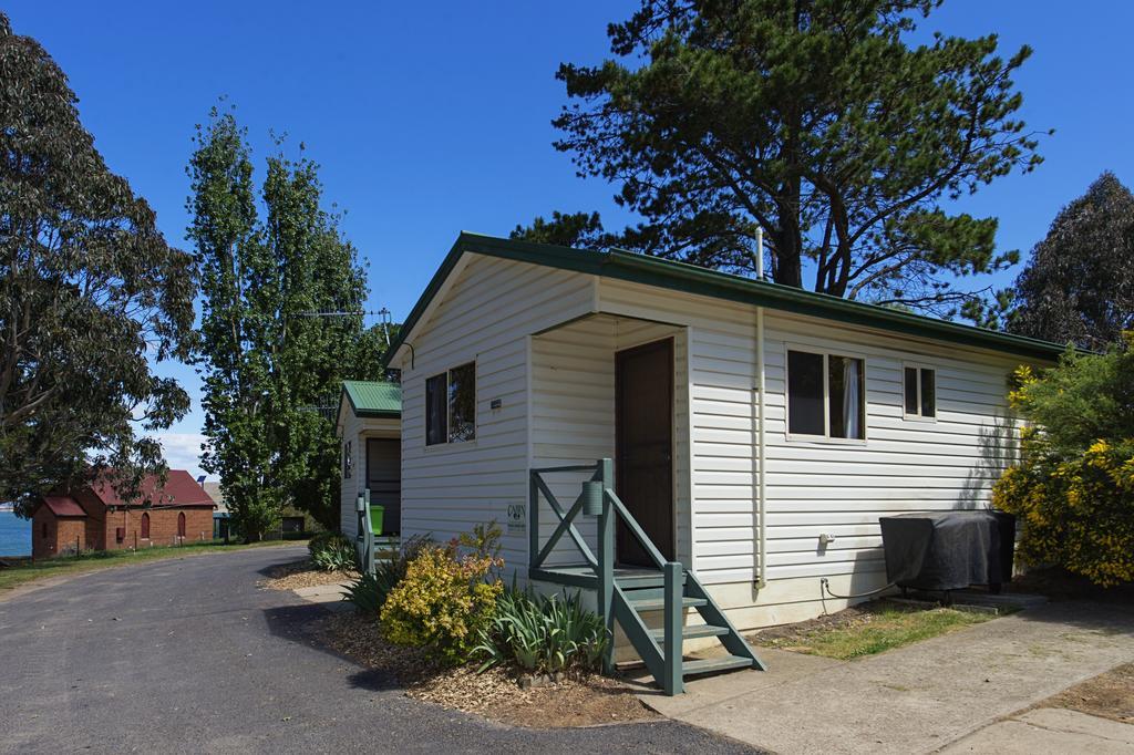 Rainbow Pines Tourist Caravan Park Adaminaby Esterno foto