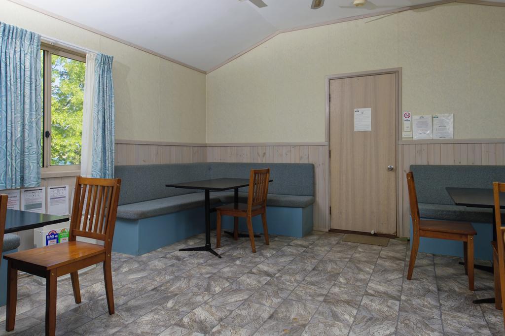 Rainbow Pines Tourist Caravan Park Adaminaby Esterno foto